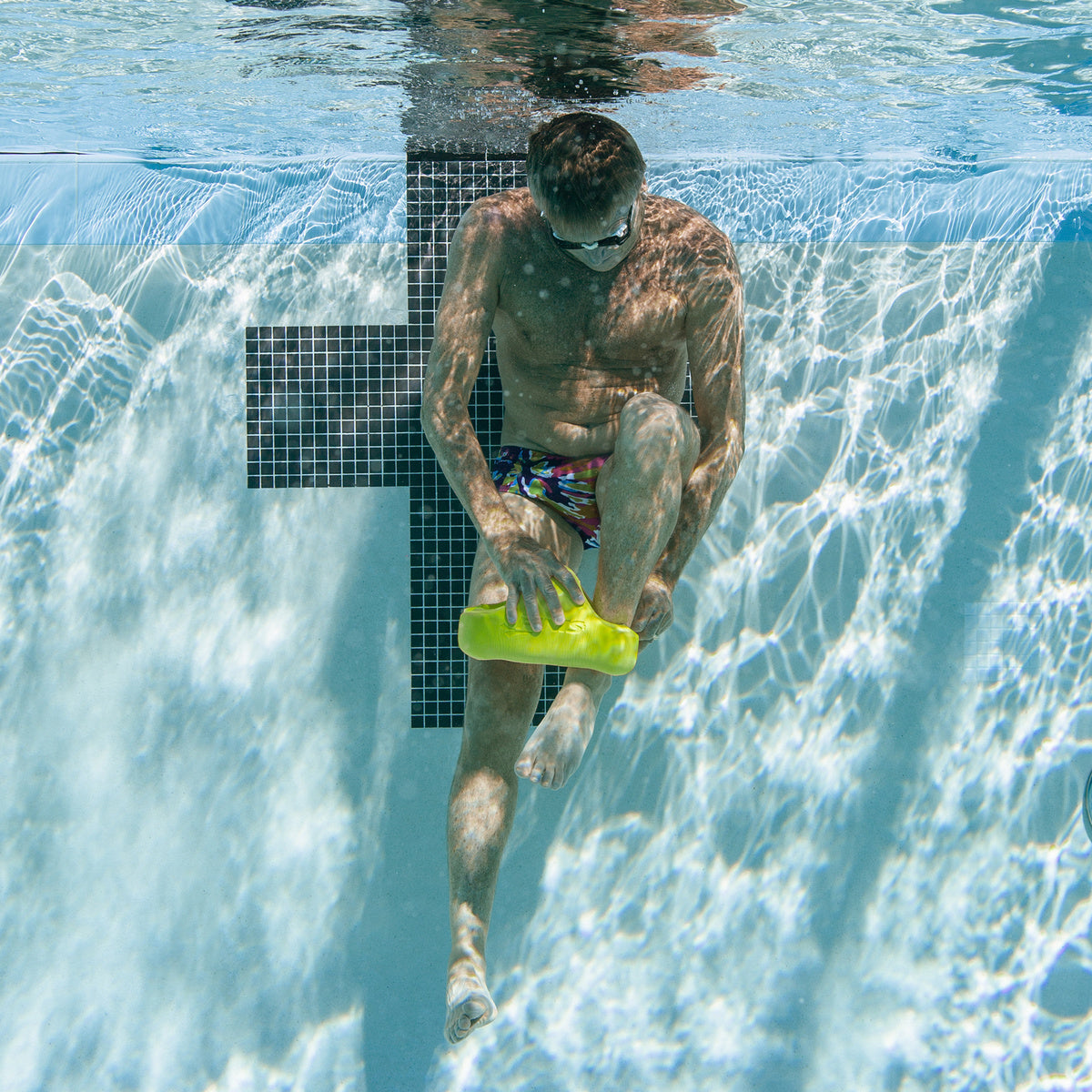 Ankle Buoy | Hydrodynamic Ankle Buoy