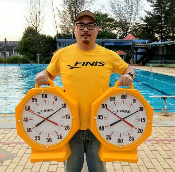 FINIS® Pace Clock | 18" Battery